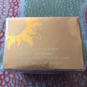 Elizabeth Arden Sun Goddess Bronzing Powder